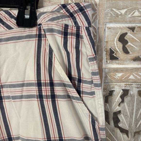 Marc Ecko Shorts Cargo Cut n Sew Multicolor Plaid Mens Size W34 embroidered Logo - Picture 5 of 15